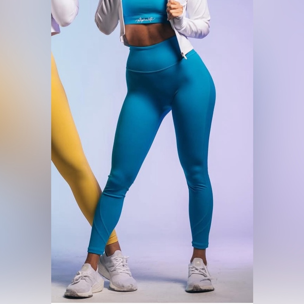 Alphalete Pulse Kinetic Blue Leggings size small